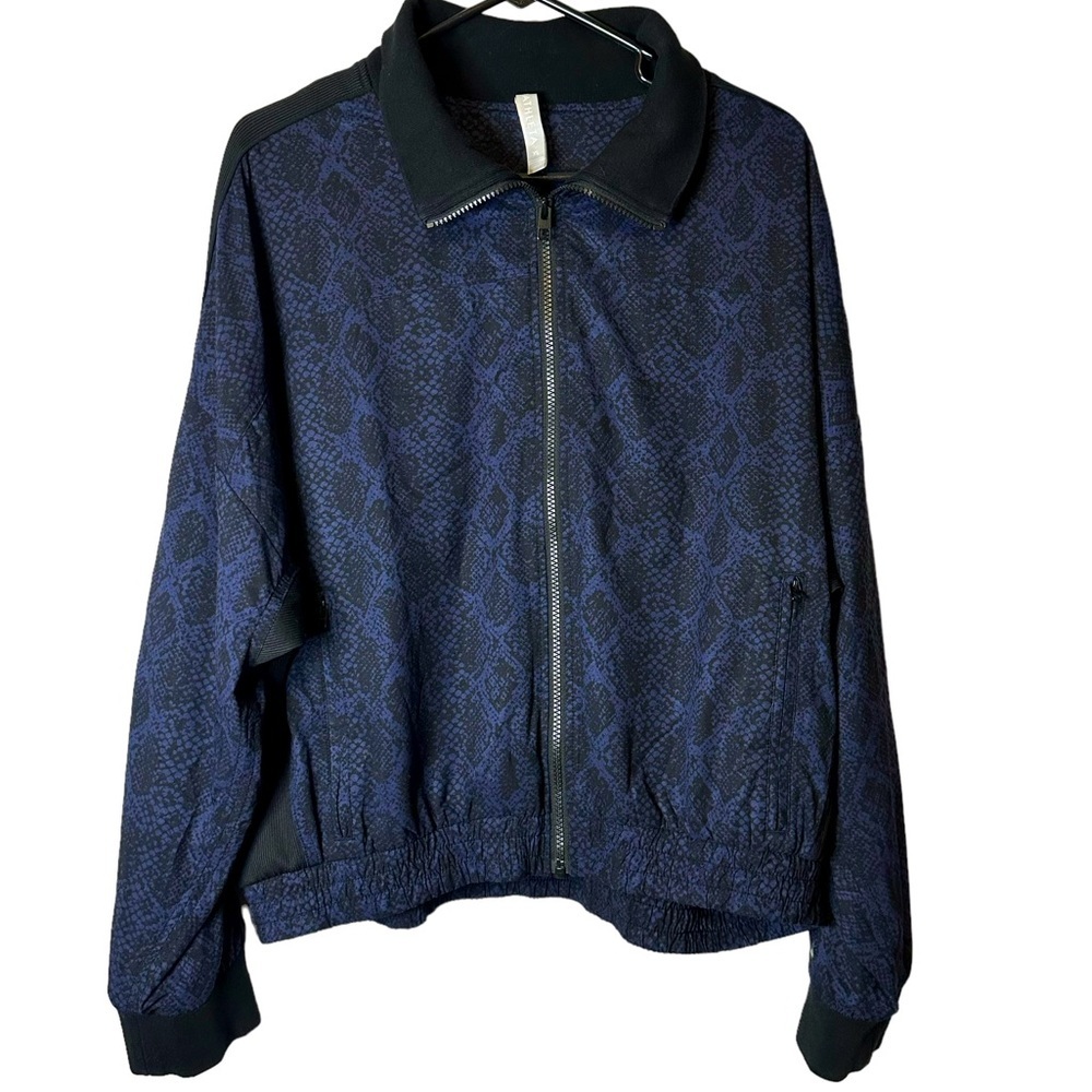 Athleta Brooklyn Snake Print Bomber Jacket Athleisure Streetwear Gorp Utility XL